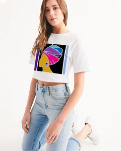 A Queen THO Women's Cropped Tee